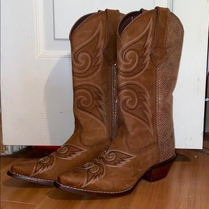 Women’s Western boots